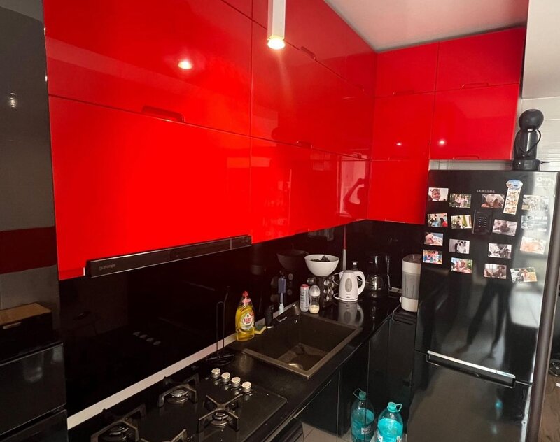 Popesti Leordeni, Drumul Fermei.